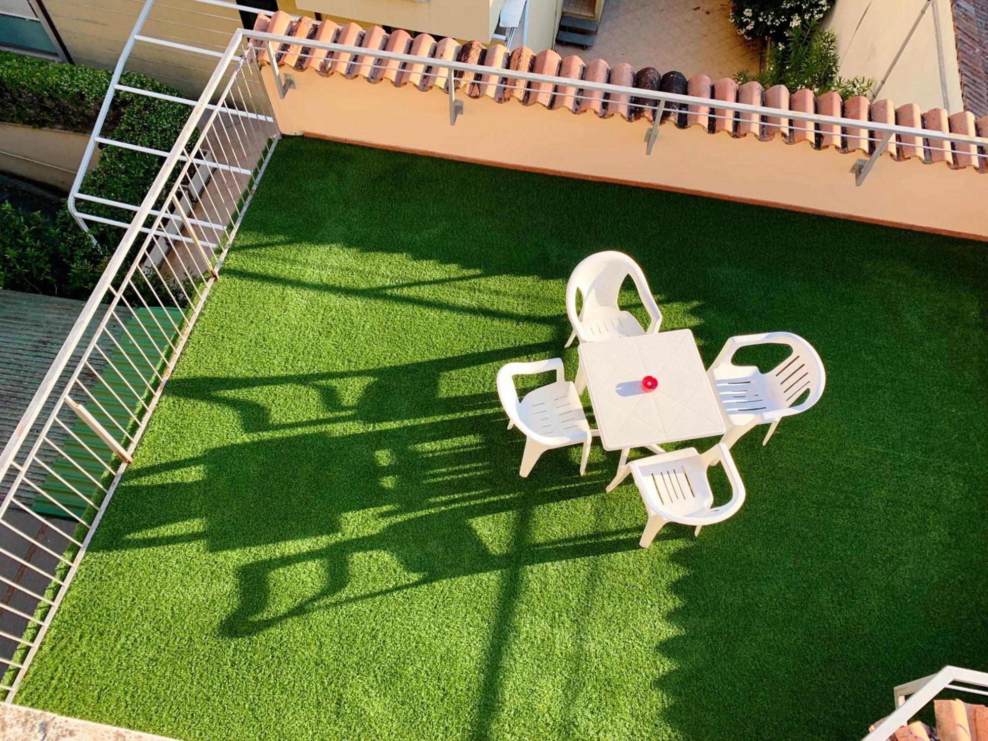Hotel Garni Picnic Riccione Buitenkant foto