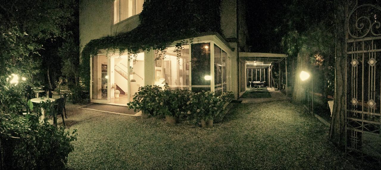 Hotel Garni Picnic Riccione Buitenkant foto